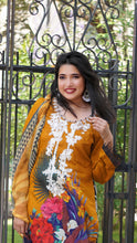 Load image into Gallery viewer, 3-Piece Lawn Suit - Lace Borders w/ Chiffon Dupatta